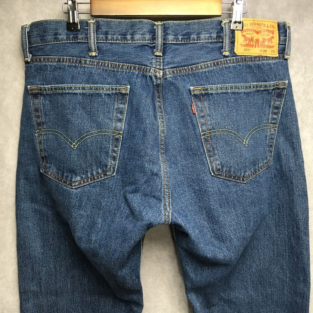 Levis 505 Regular Fit Mens Blue Jeans size 38x29 Denim 100%‎ Cotton Zipper Fly